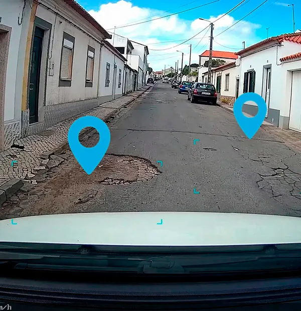 Automatic detection of potholes and pavement defects by Mapzer